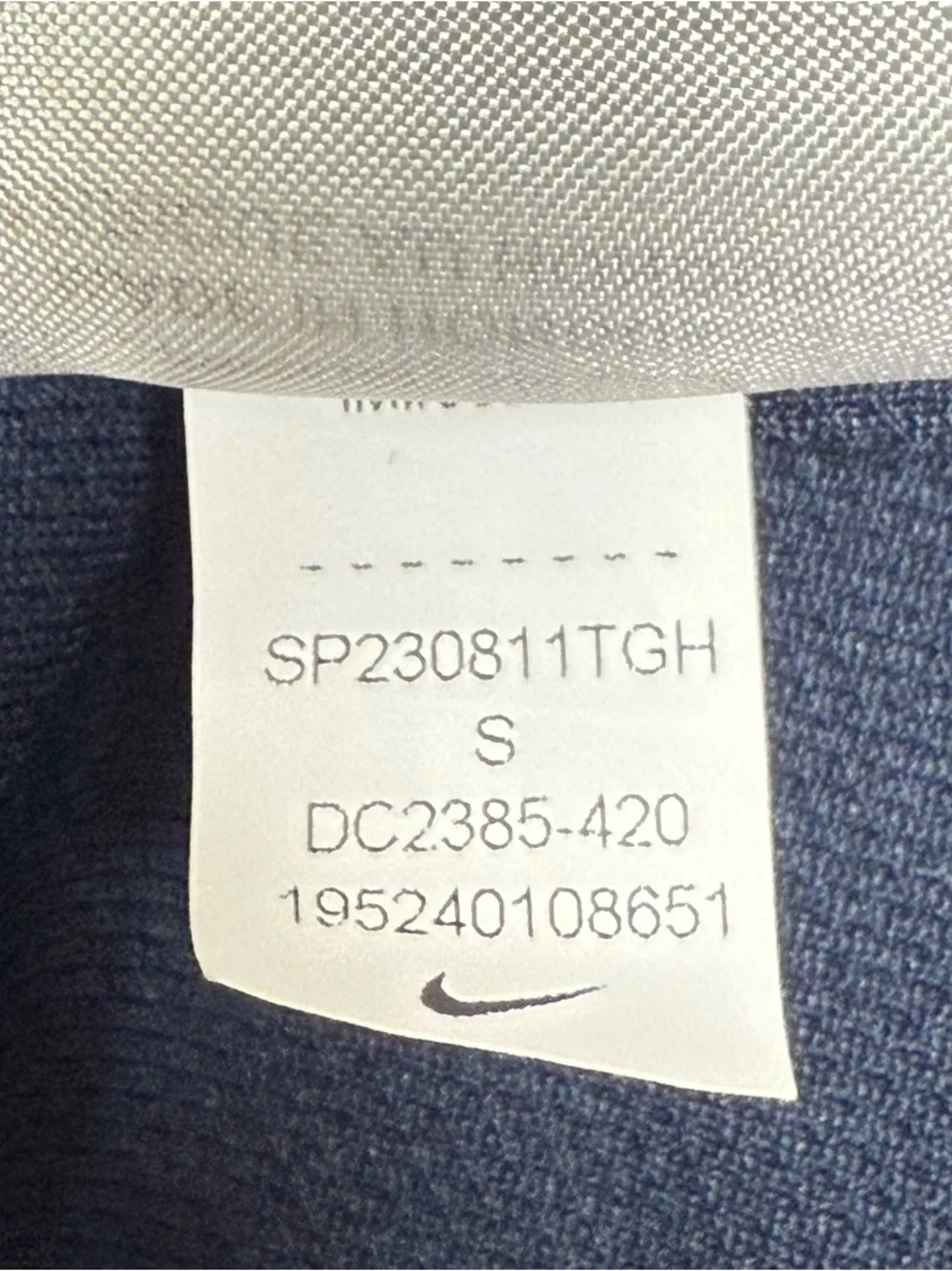 Nike Team Engineered Youth Small Navy Blue Athletic Sleeveless Tank Top